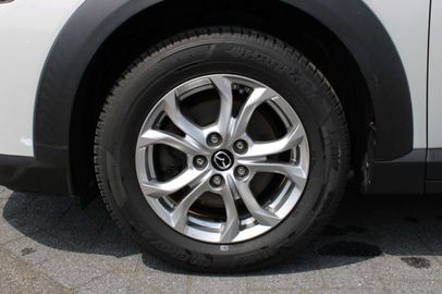 Car image 31