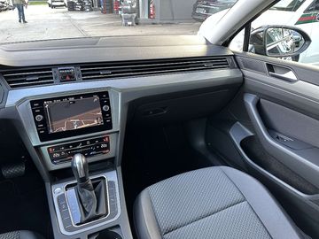 Car image 41