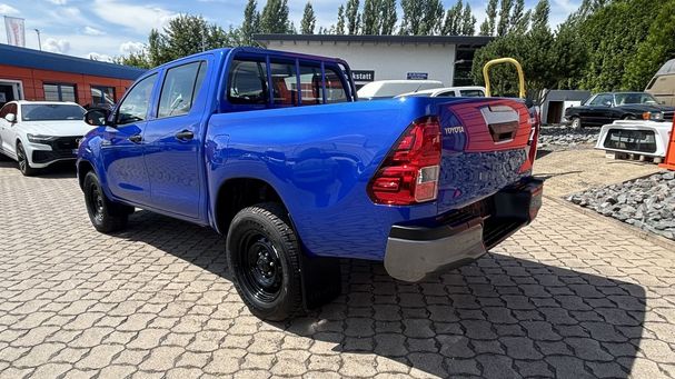 Toyota Hilux 4x4 Double Cab 110 kW image number 2