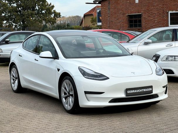 Tesla Model 3 Long Range AWD 366 kW image number 2