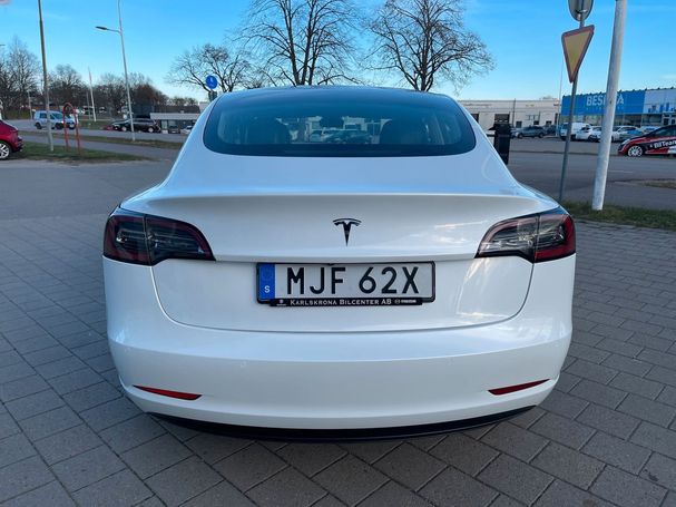 Tesla Model 3 Standard Range Plus 190 kW image number 6