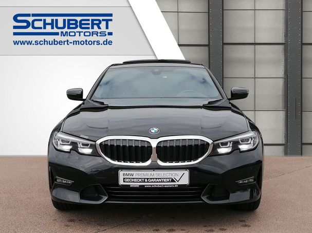 BMW 330d M Sport xDrive 210 kW image number 2