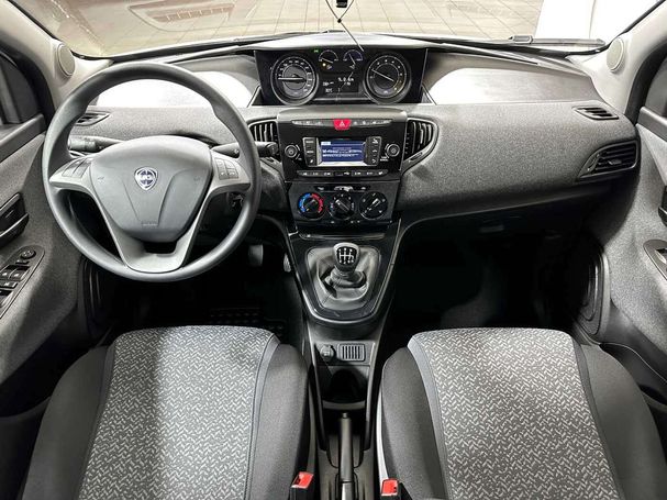 Lancia Ypsilon 51 kW image number 12