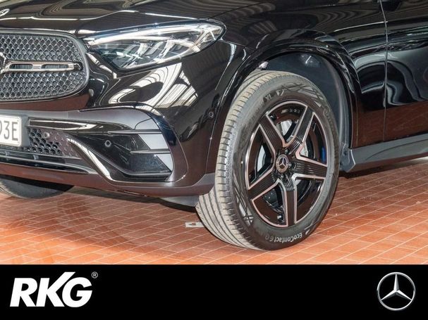 Mercedes-Benz GLC 300 e AMG 230 kW image number 14