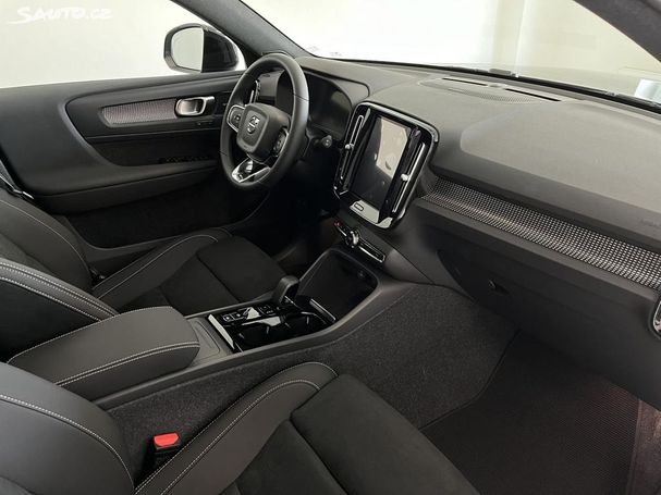 Volvo XC40 130 kW image number 6