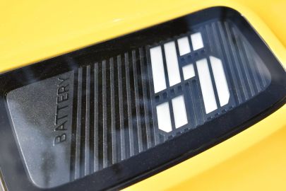 Car image 22