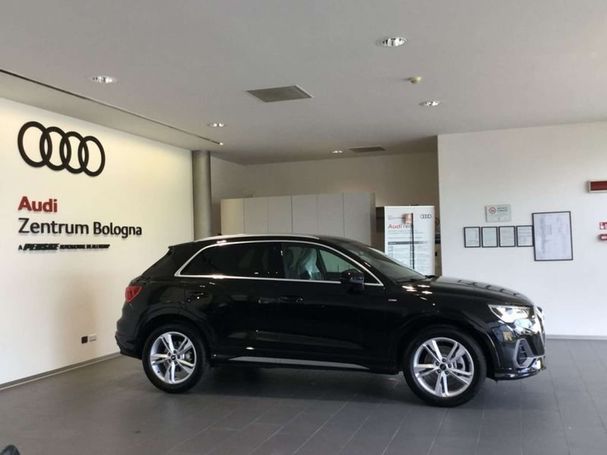 Audi Q3 40 TDI quattro S tronic S-line 147 kW image number 4