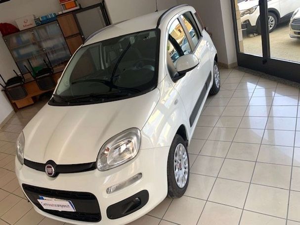 Fiat Panda 1.2 Lounge 51 kW image number 2