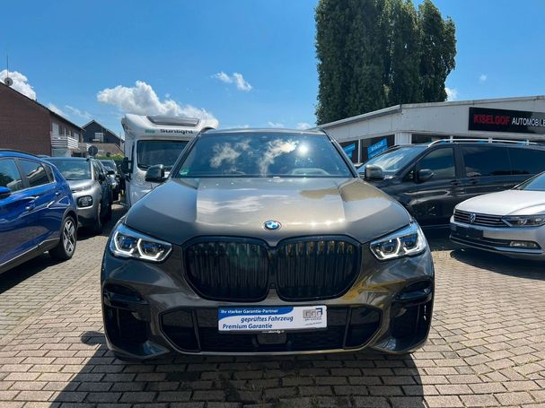 BMW X5 M50i xDrive 390 kW image number 3