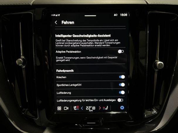 Volvo XC60 T8 Ultimate Black Edition AWD Recharge 335 kW image number 31