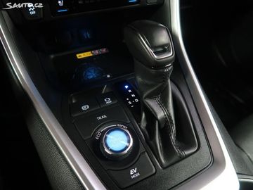 Car image 33