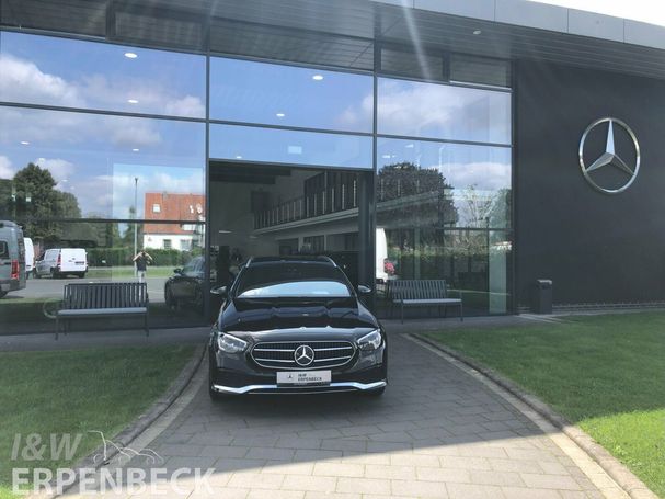 Mercedes-Benz E 220 d T 147 kW image number 3