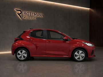 Car image 4