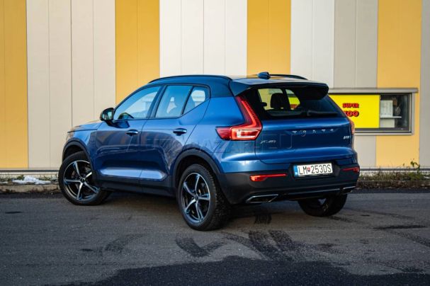 Volvo XC40 D3 AWD 110 kW image number 6