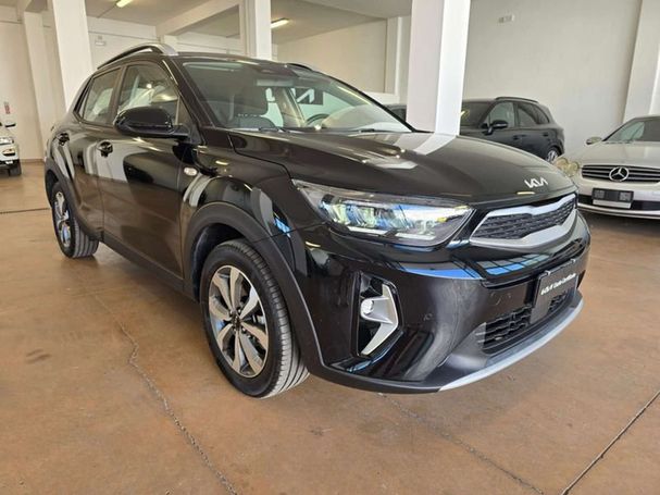 Kia Stonic 1.2 62 kW image number 2