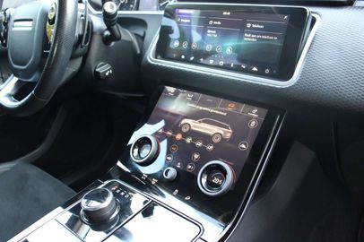 Car image 31