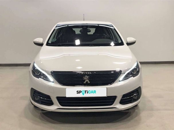 Peugeot 308 1.2 PureTech 110 Active 81 kW image number 2