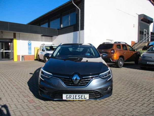 Renault Megane Grandtour E-Tech Plug-in 160 116 kW image number 2