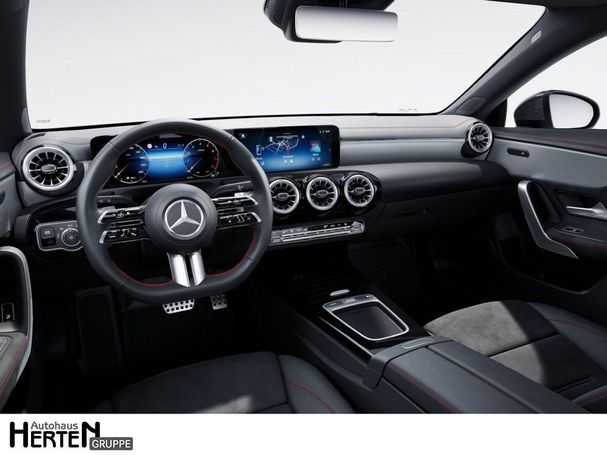 Mercedes-Benz CLA 200 Shooting Brake 120 kW image number 3