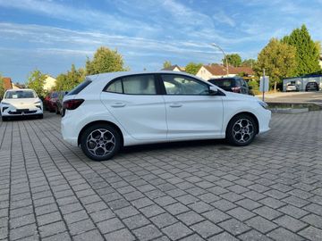 Car image 10