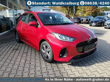 Car image 3