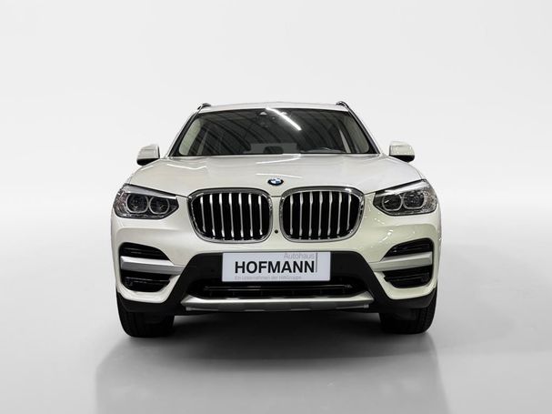 BMW X3 xDrive30e xLine 215 kW image number 2