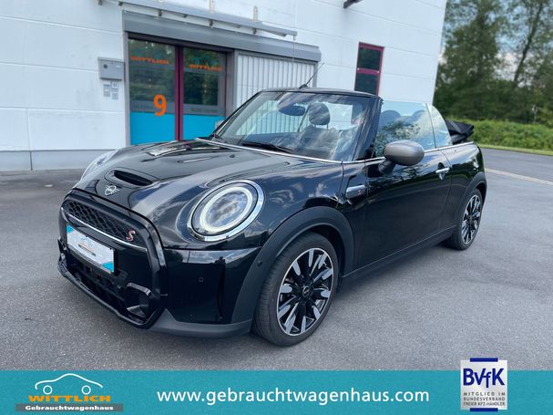 Mini Cooper S Cabrio Classic Trim 131 kW image number 1