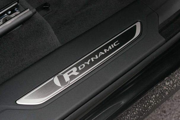 Jaguar F-Pace R-Dynamic S 294 kW image number 10