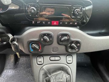 Car image 23