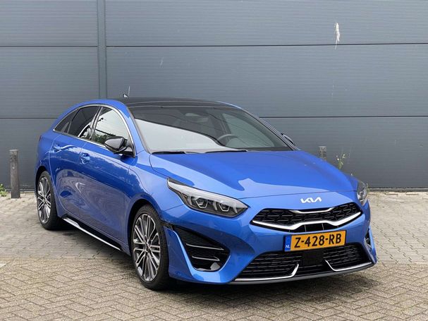 Kia ProCeed 1.5 T-GDI GT Line 103 kW image number 2