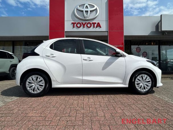 Toyota Yaris 1.0 Comfort 53 kW image number 12