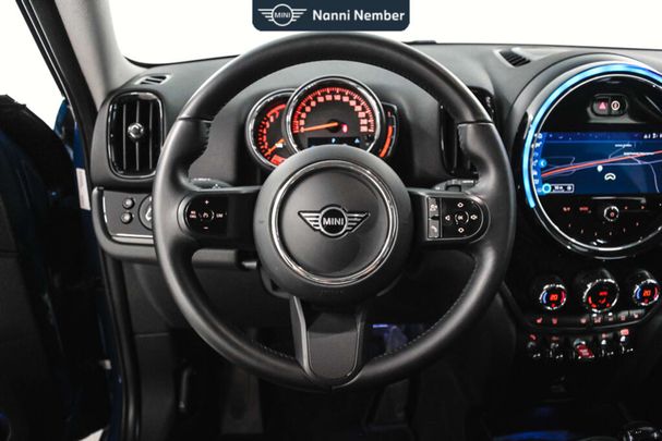 Mini Cooper Countryman Essential 100 kW image number 9