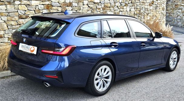 BMW 320d Touring xDrive 140 kW image number 8