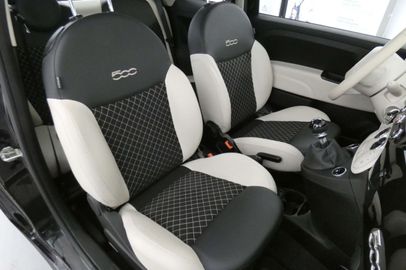 Car image 12