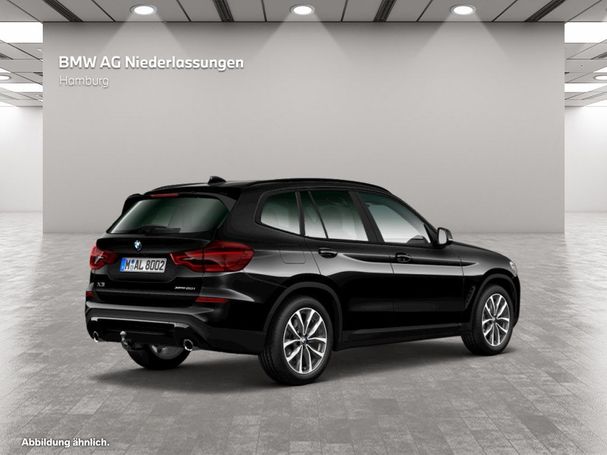 BMW X3 xDrive20i 135 kW image number 2