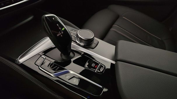 BMW 520d Touring 140 kW image number 8