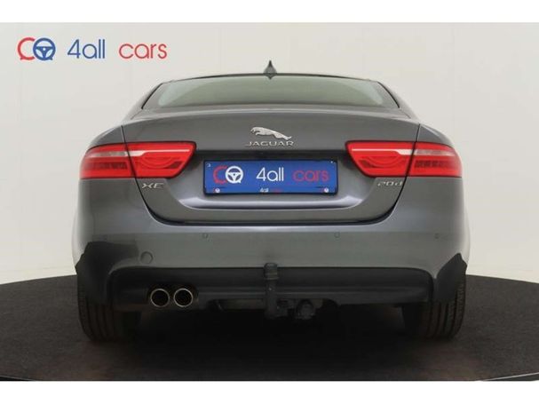 Jaguar XE 132 kW image number 7