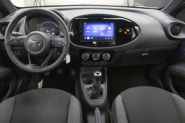 Toyota Aygo X 1.0 VVT-i 53 kW image number 10