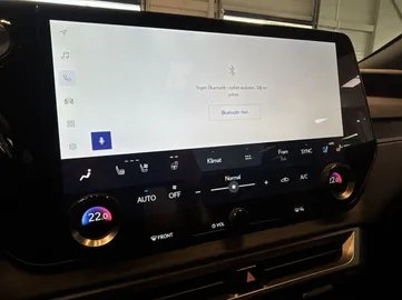 Car image 33