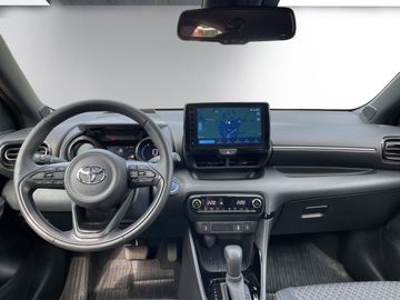 Car image 10