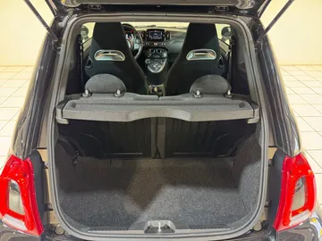 Car image 26