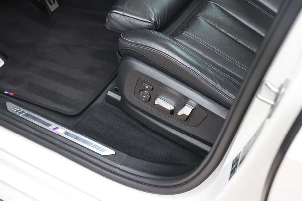 BMW X5 xDrive30d 196 kW image number 15