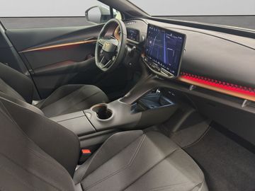 Car image 26