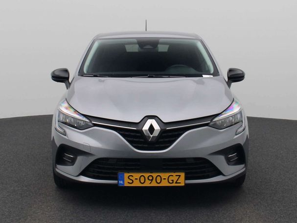 Renault Clio TCe 90 66 kW image number 2