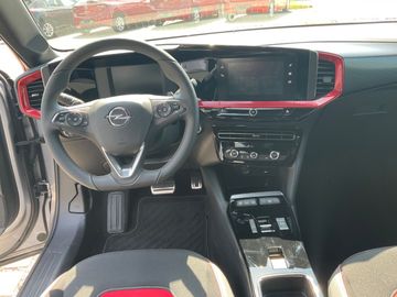 Car image 10