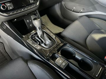 Car image 12