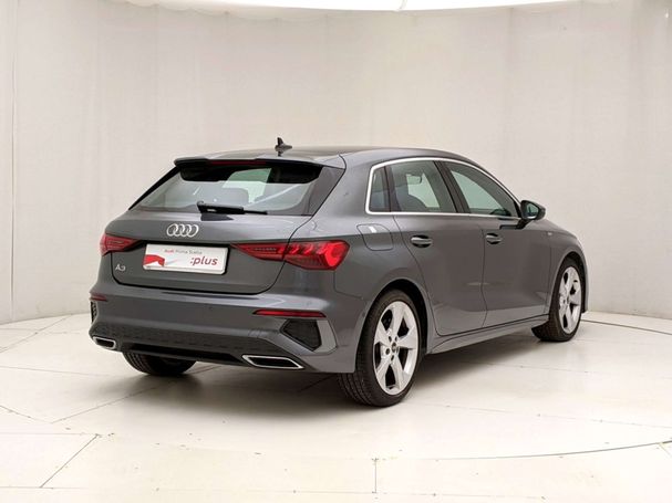 Audi A3 30 TDI S tronic S-line Sportback 85 kW image number 2