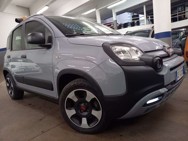 Fiat Panda Cross 1.0 Hybrid City 51 kW image number 10