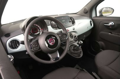 Car image 15