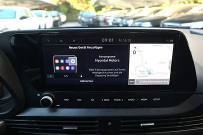 Car image 27